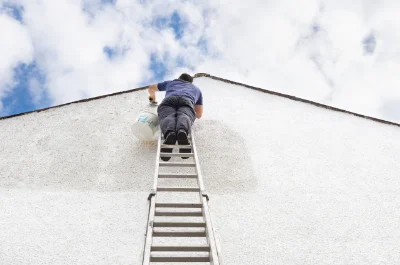 Peinture extérieure à Pleuven — façades et ravalement